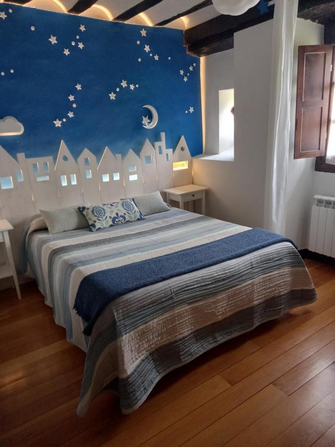 Hotel Dona Lola Izarra ภายนอก รูปภาพ